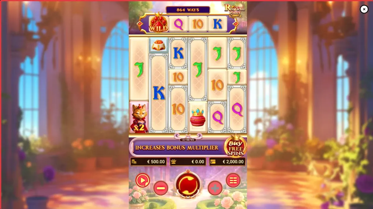Tampilan visual mewah Royal Paws Maxways dengan tema kucing kerajaan
