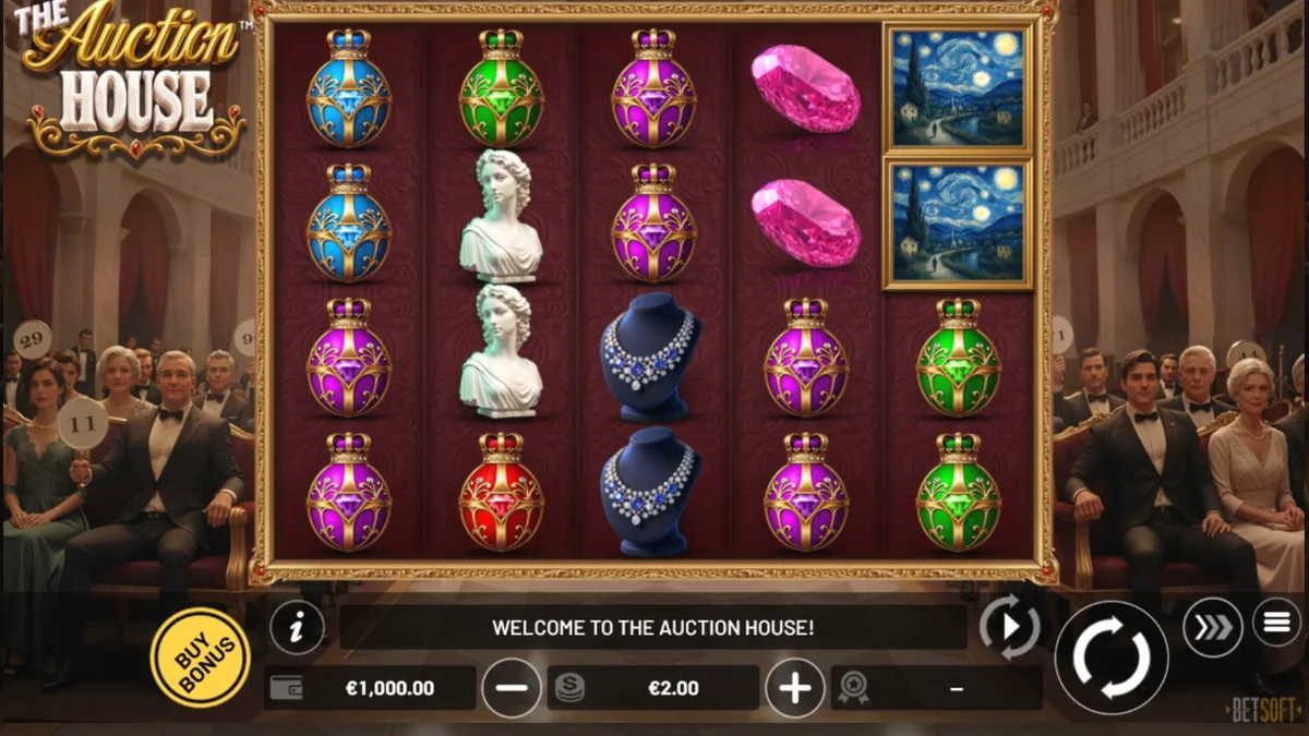 Tampilan visual mewah dari slot The Auction House dengan simbol permata dan barang antik